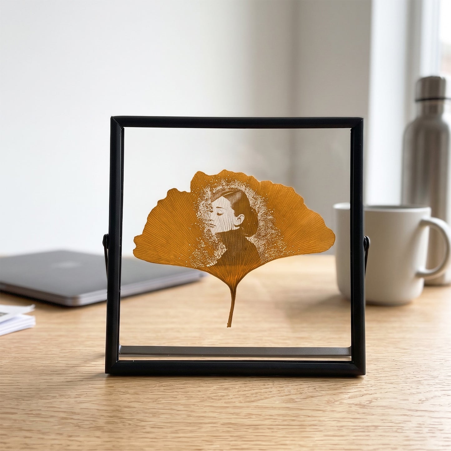 Ginkgo Leaf Art – Personalized Photo Carving in Black Metal Frame | LaMem