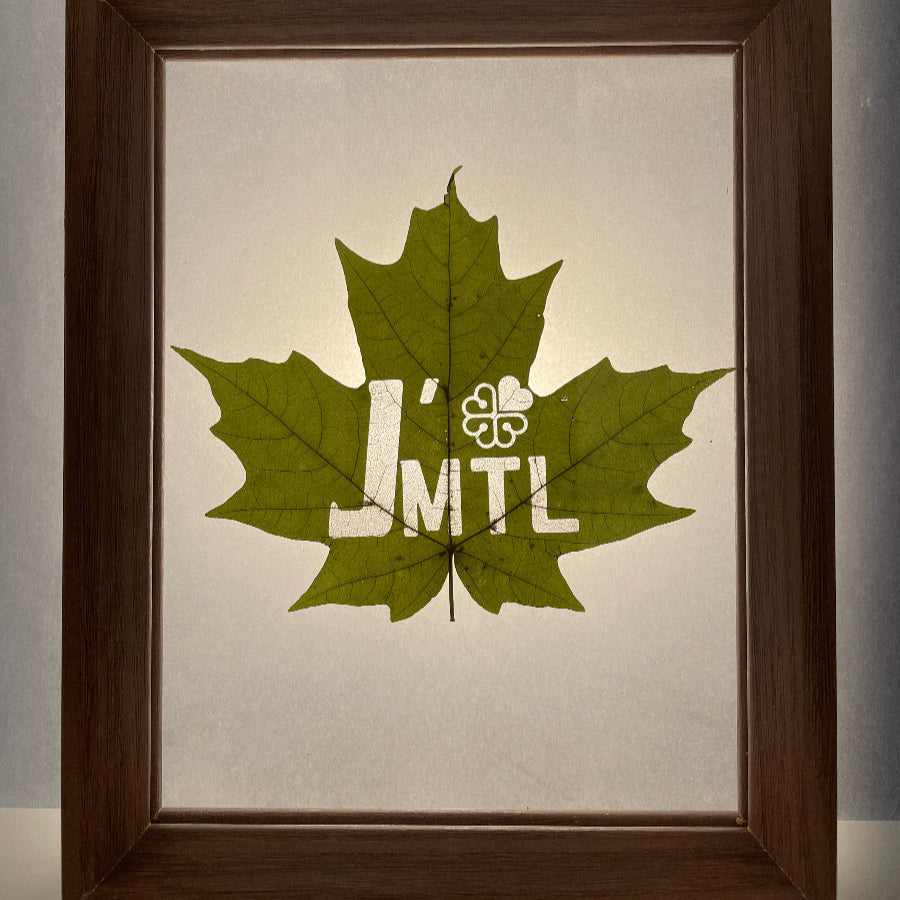 Engraved maple leaf souvenir made from real Canadian leaves, J'aime MTL